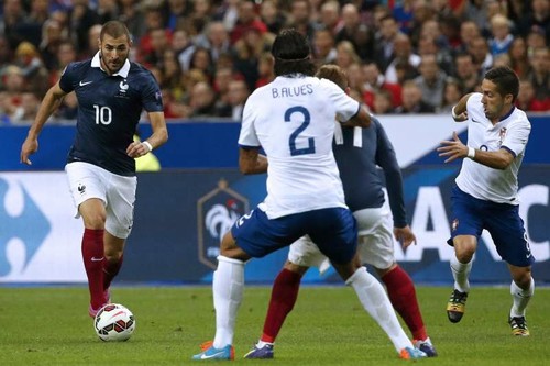 benzema, bruno alves e moutinho.jpg