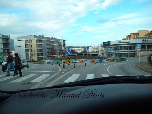 Relembra o circuito, na rotunda