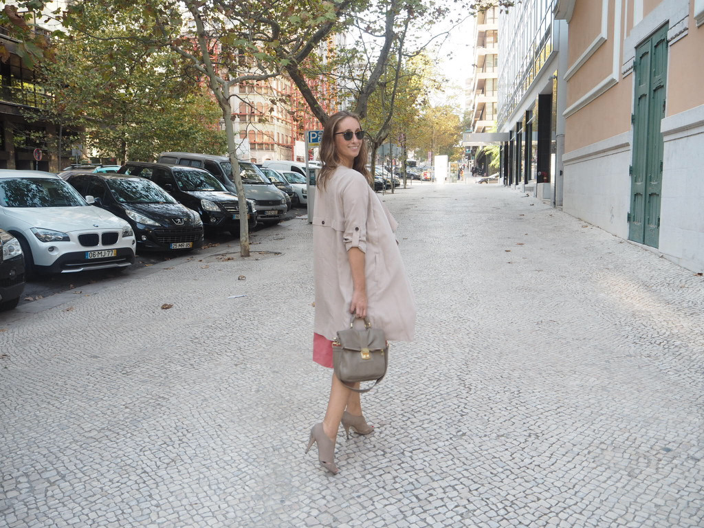 18856271_dJeVK.jpg 18856271_dJeVK.jpg